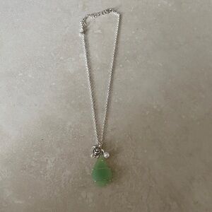 Elegant Silver and Green Pendant Necklace